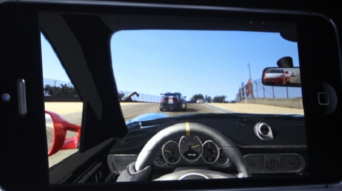 iPhone 5 Real Racing 3.JPG